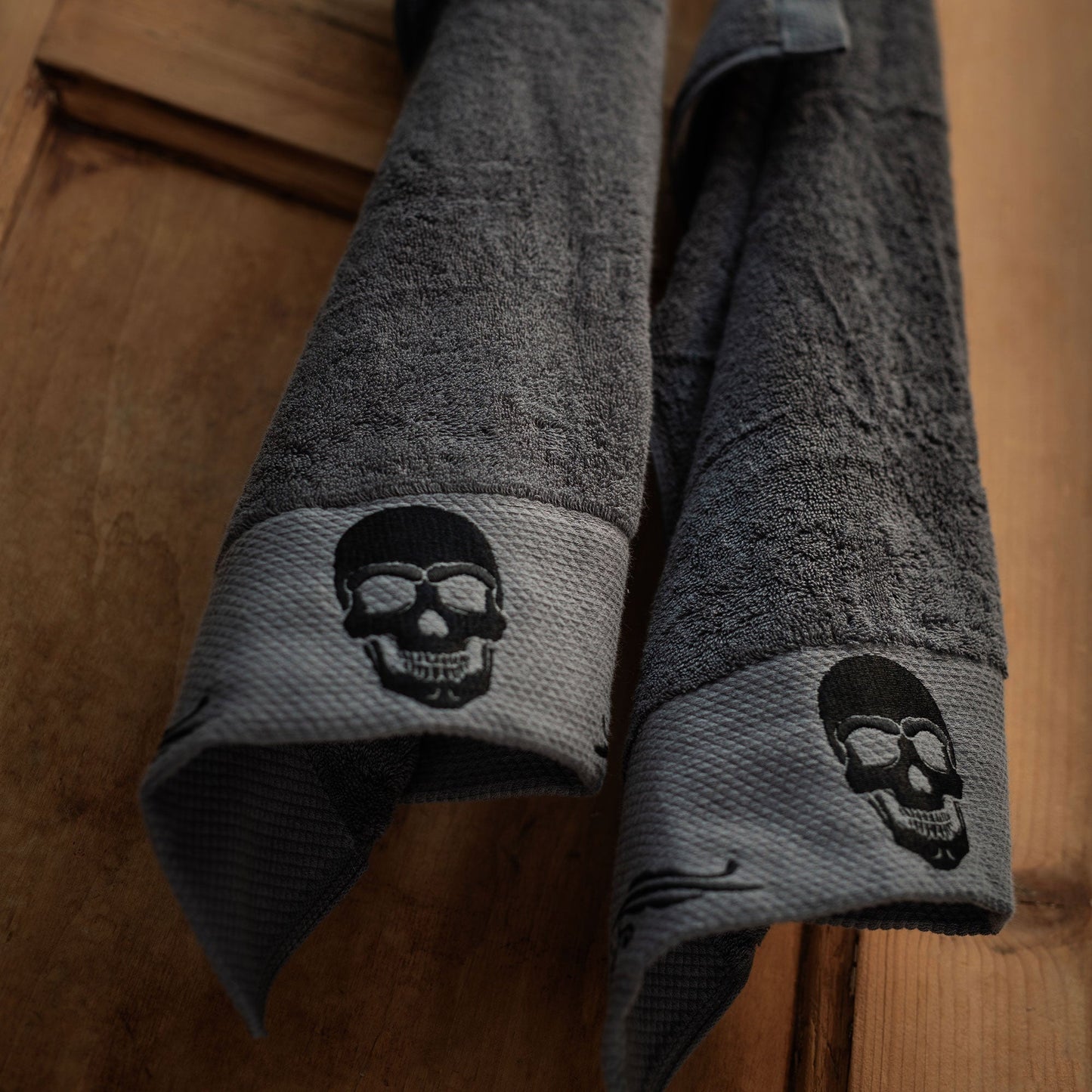 Gothic Skull Embroidery Hand Towel Set