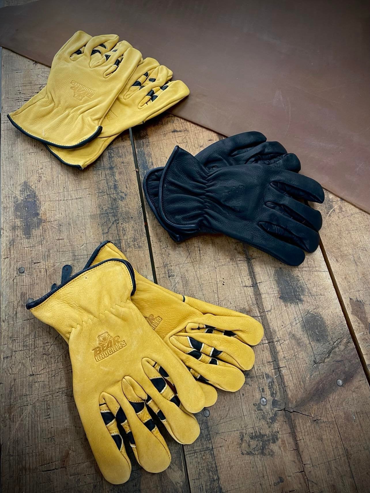 Fleece-Lined Water Resistant Black Cowhide Driver Gloves