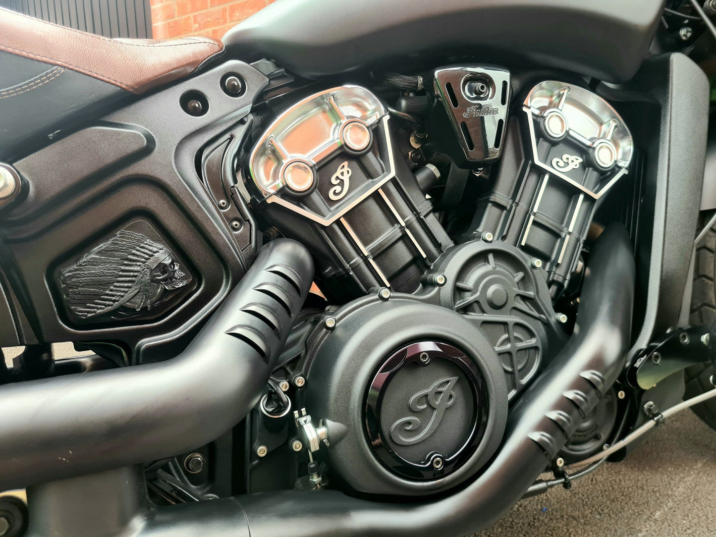 Indian Scout Mid-Frame 3D Emblem - Skull Warbonnet