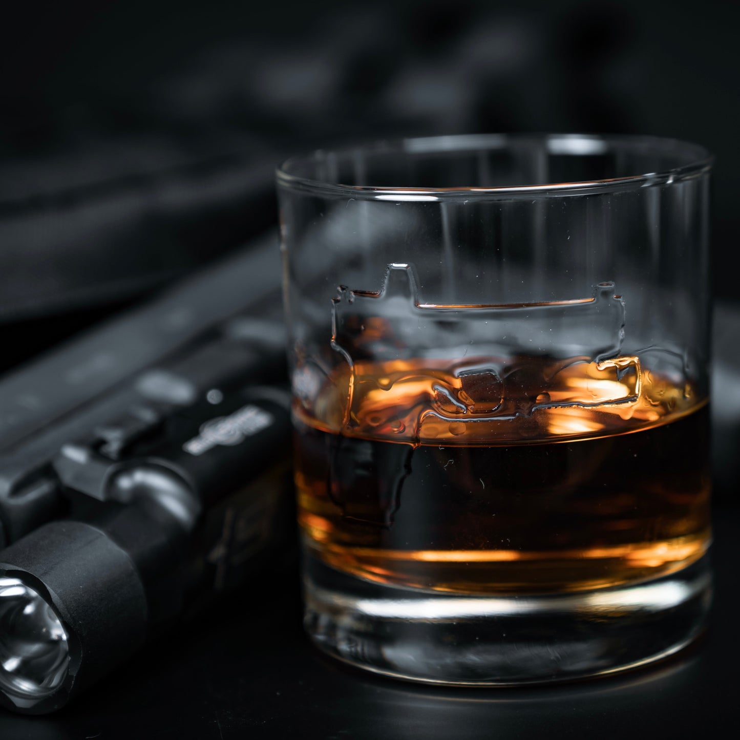 HANDGUN BOURBON GLASS