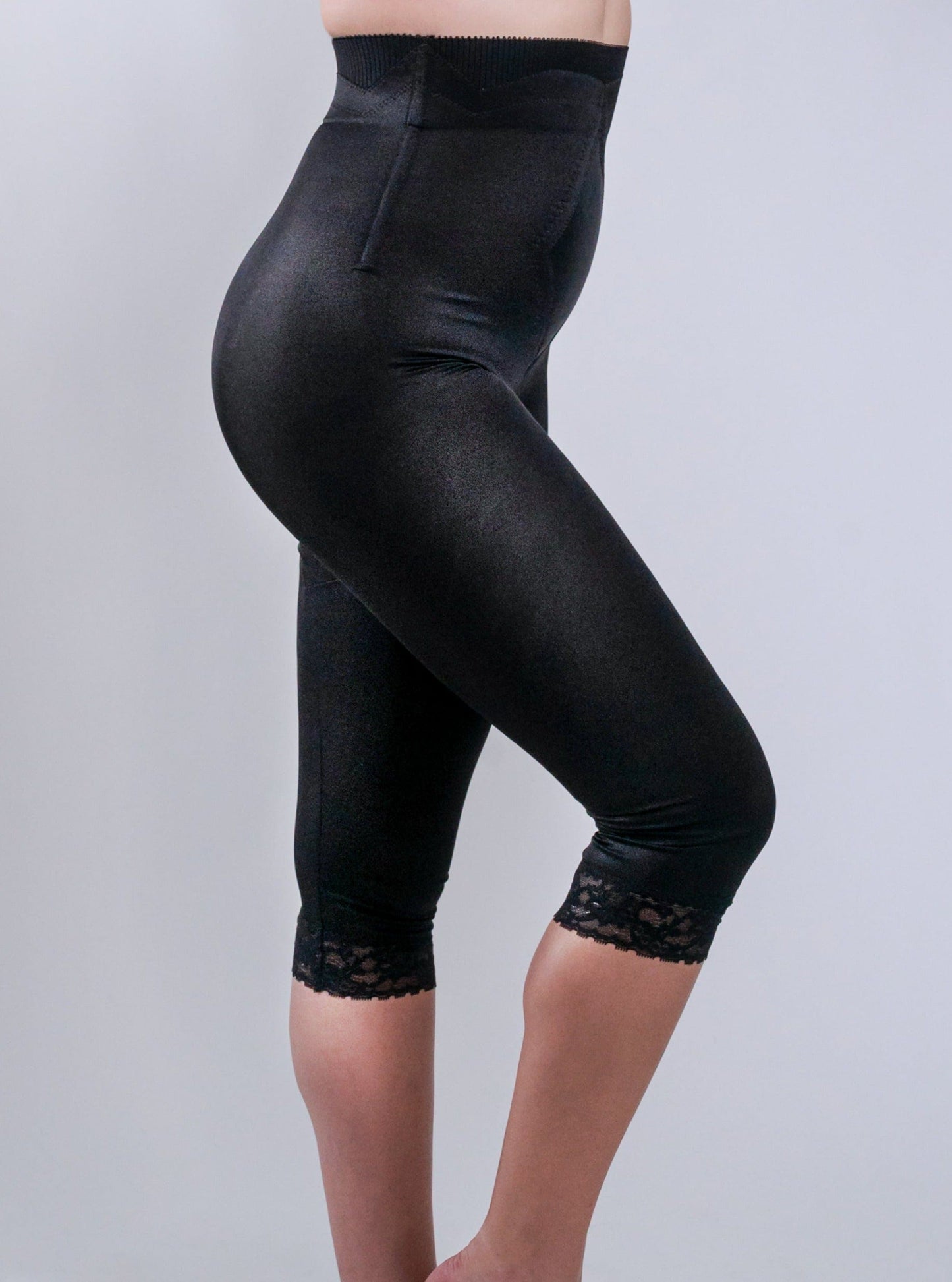 Style 6266 | Leg Shaper/Pant Liner Medium Shaping