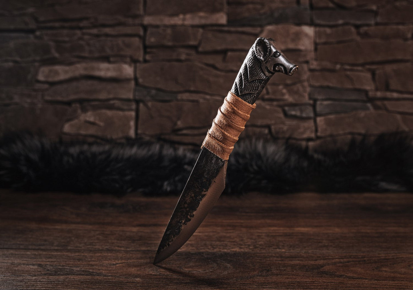 Boar's Head Knife - 5.5" Blade (12 cm)