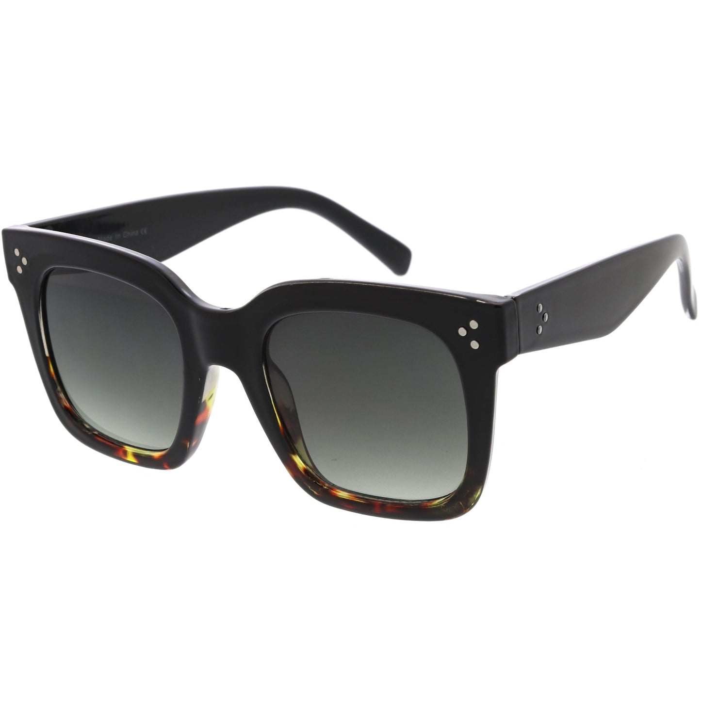 Bold Oversize Square Horned Rim Flat Lens Sunglasses A252