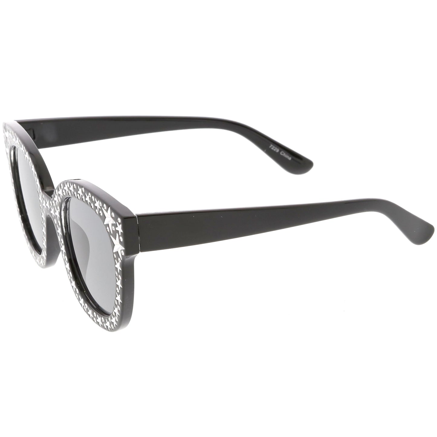 Oversize Novelty Star Embellished Horned Rim Sunglasses C683