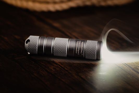 Ultra Compact Floodmaster AA / 14500 Flashlight by Maratac®