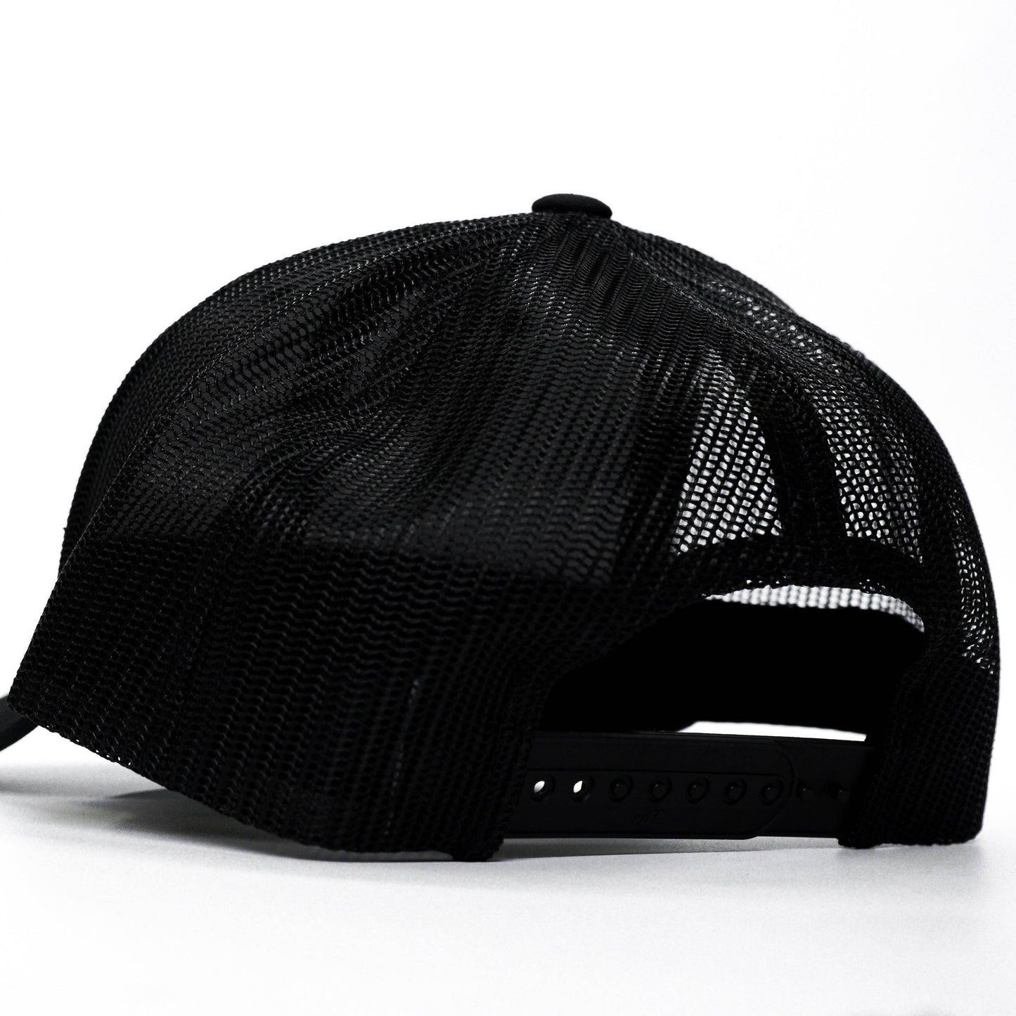 Trust God. Not Government. Mid-Profile Mesh Snapback