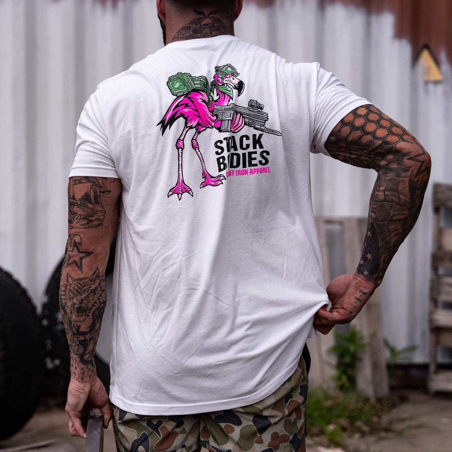 FLAMINGO OPERATOR STACK BODIES MEN'S T-SHIRT