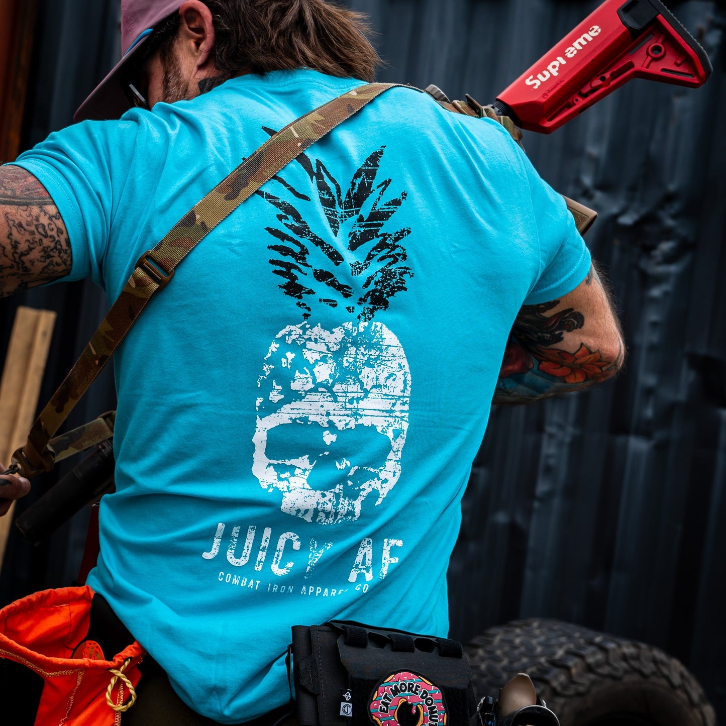 JUICY AF PINEAPPLE MEN'S T-SHIRT