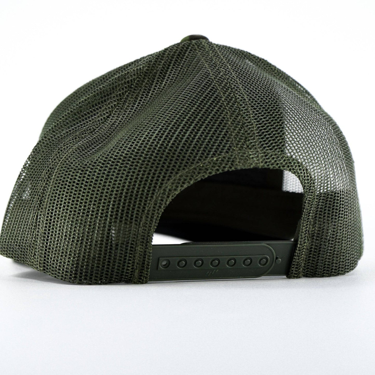 Arched Black Patch Edition Mid-Profile Mesh Snapback