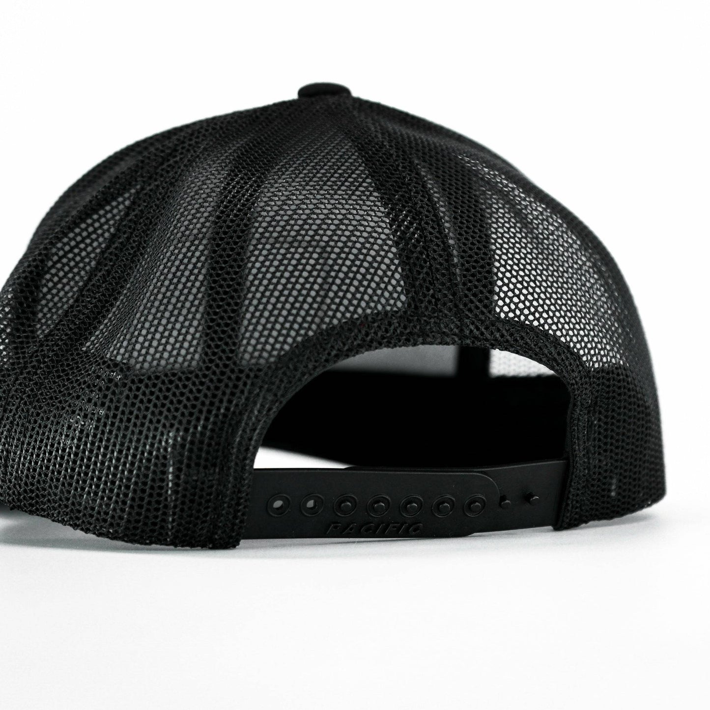 PANTY DROPPER MID-PROFILE MESH SNAPBACK