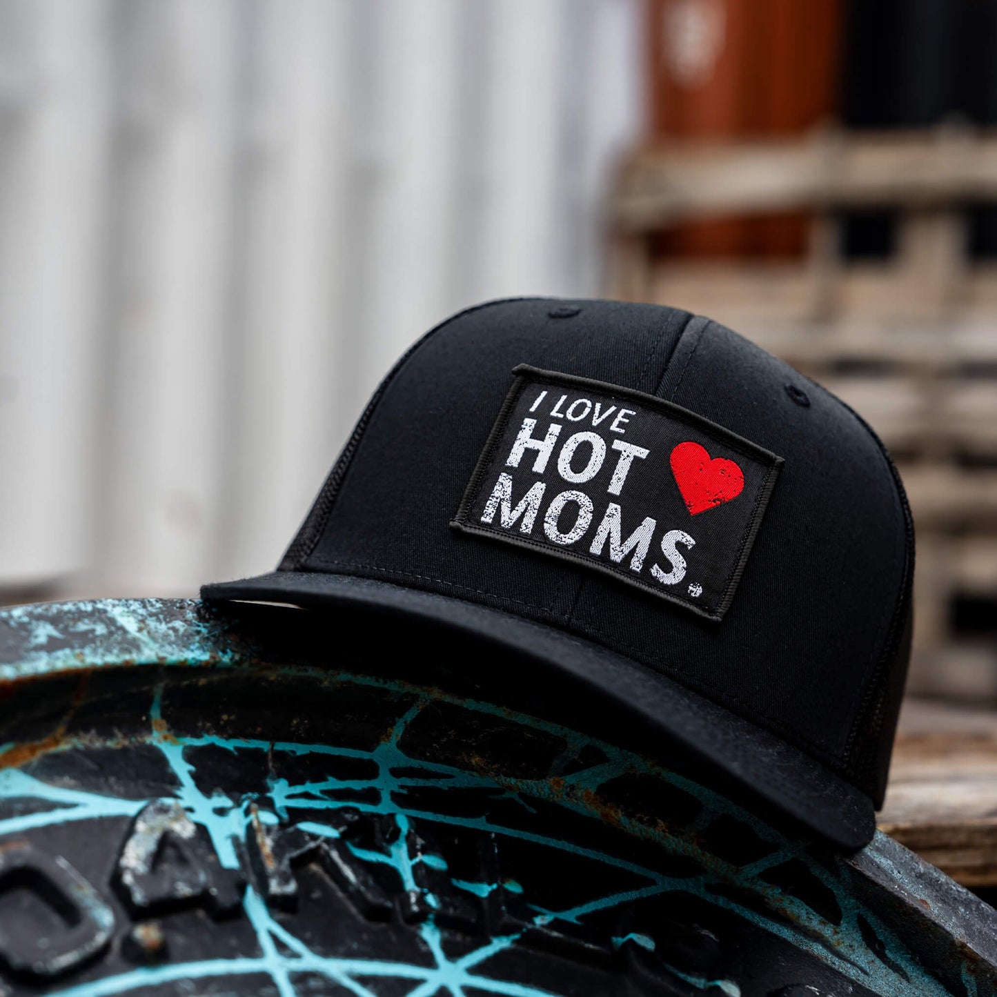 I LOVE HOT MOMS PATCH SNAPBACK