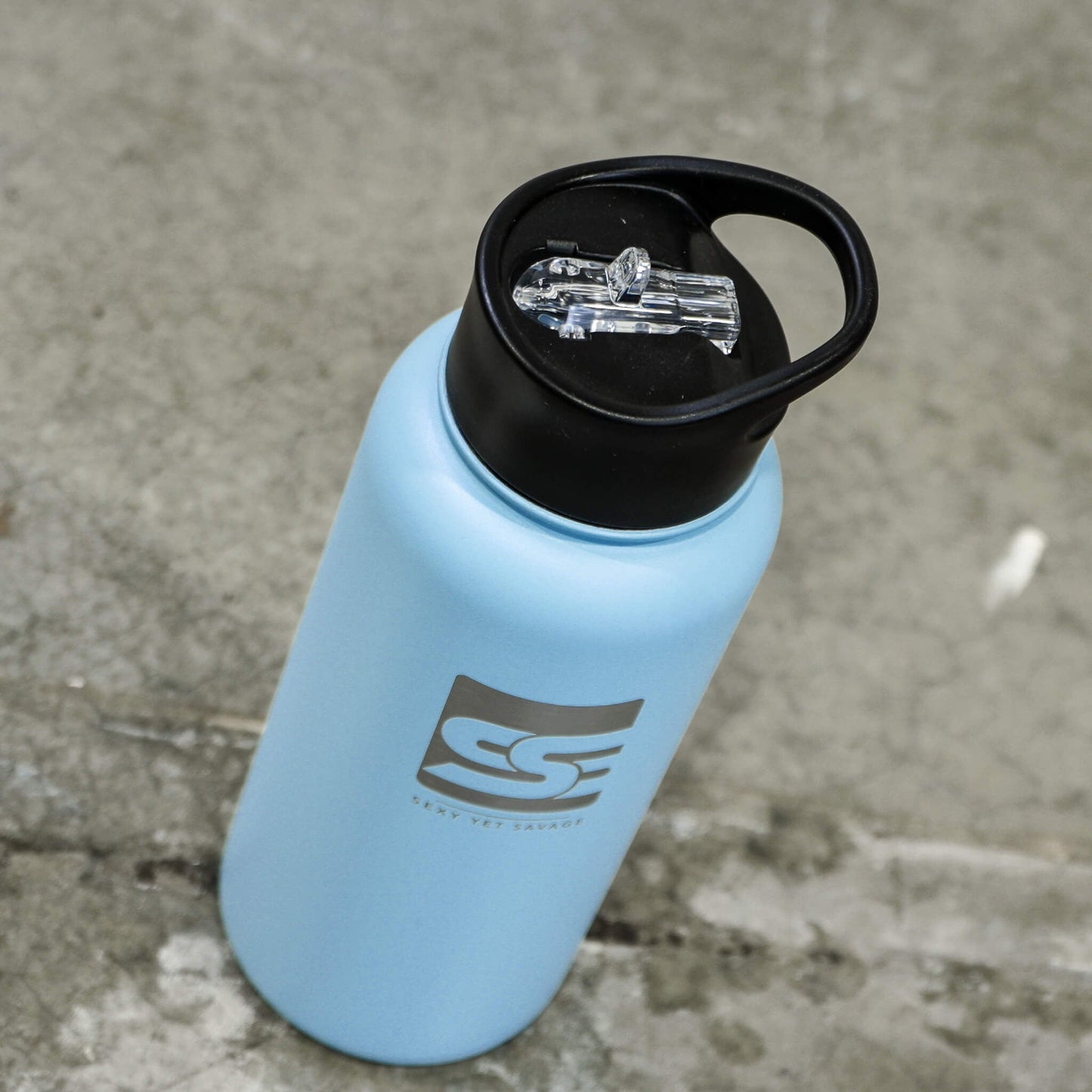 32oz Metal 24hr Cold/Hot Insulated Hydration Bottle with Straw