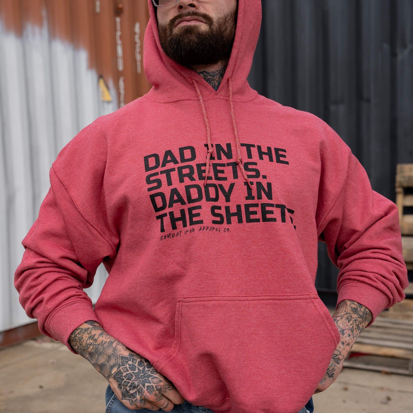 DAD IN THE STREETS. DADDY IN THE SHEETS. MEN'S FLEECE LINED HOODIE