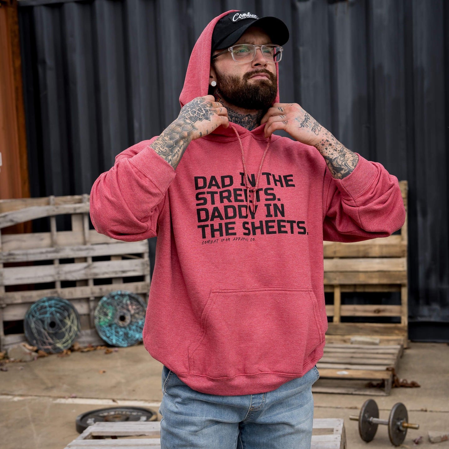 DAD IN THE STREETS. DADDY IN THE SHEETS. MEN'S FLEECE LINED HOODIE