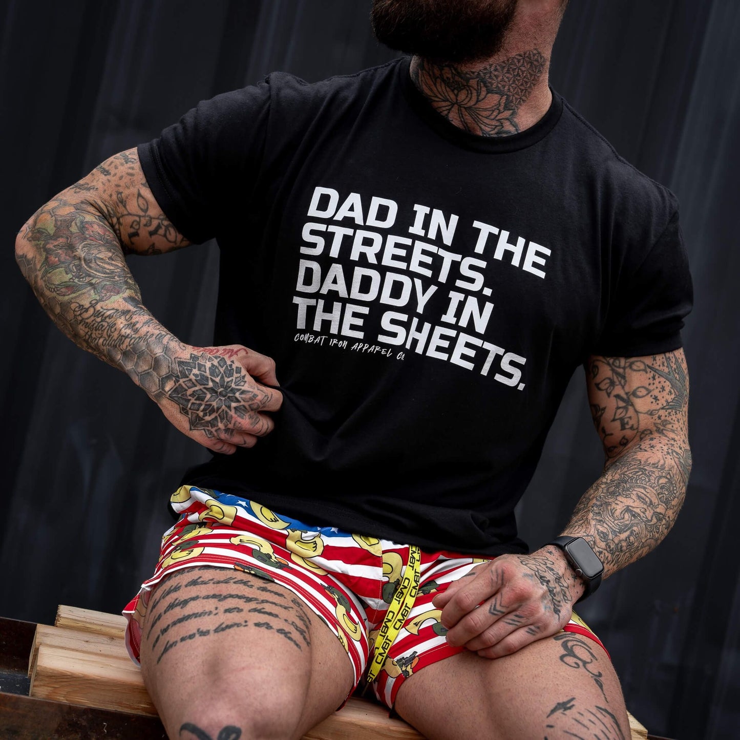 DAD IN THE STREETS. DADDY IN THE SHEETS. MEN'S T-SHIRT