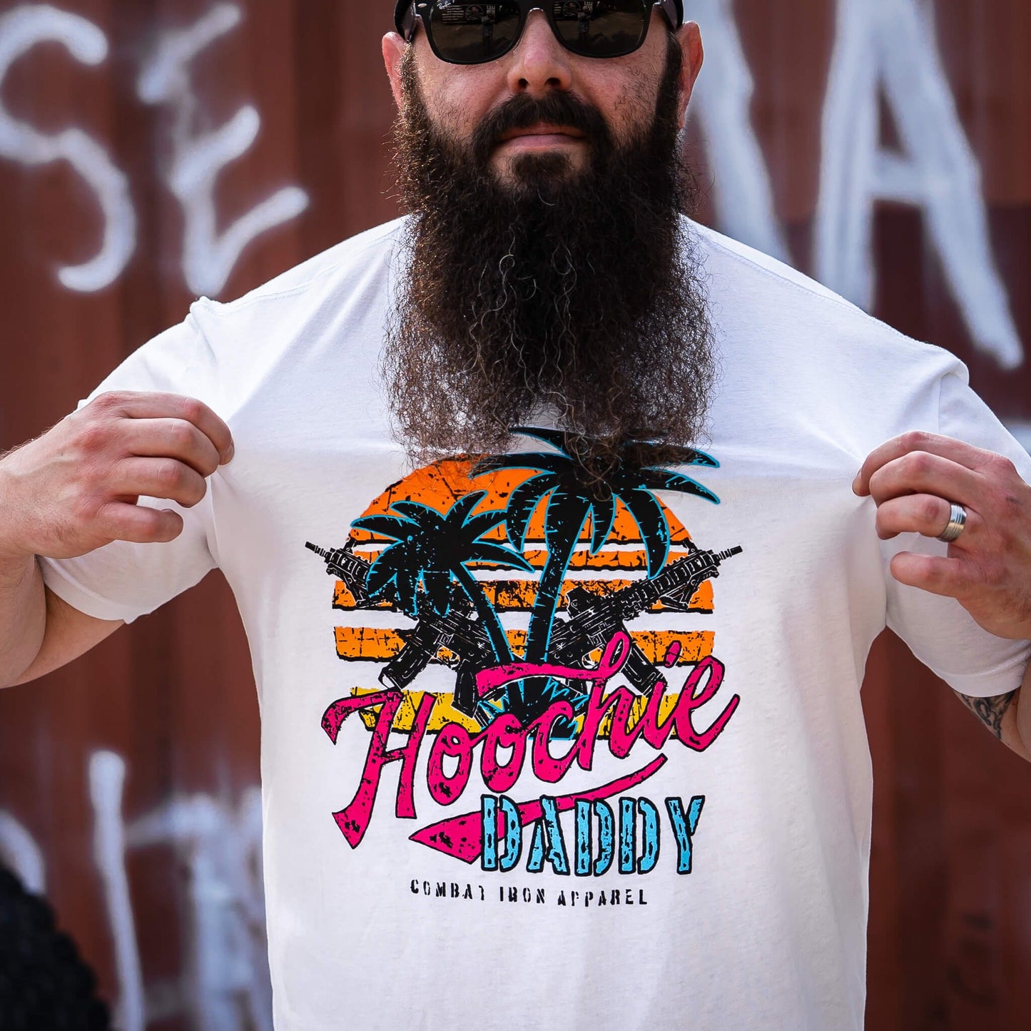 HOOCHIE DADDY SUNSET MEN'S T-SHIRT