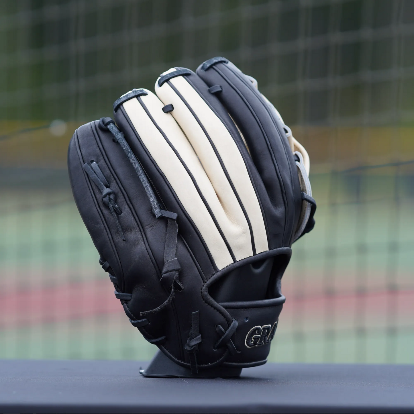 11.75" Infield H-Web Grace Glove