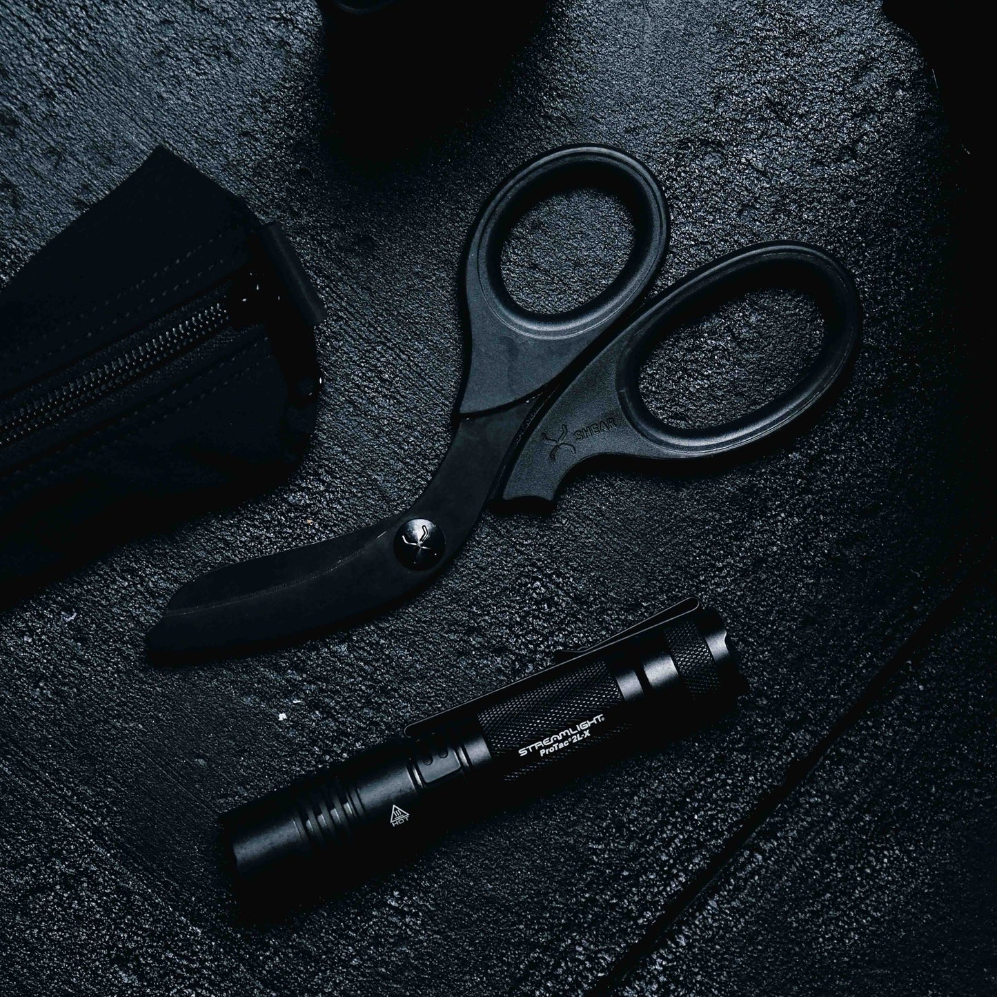 XShear 7.5” Heavy Duty Trauma Shears. All Black Handles, Black Titanium Coated Stainless Steel Blades, For the Professional Emergency Provider