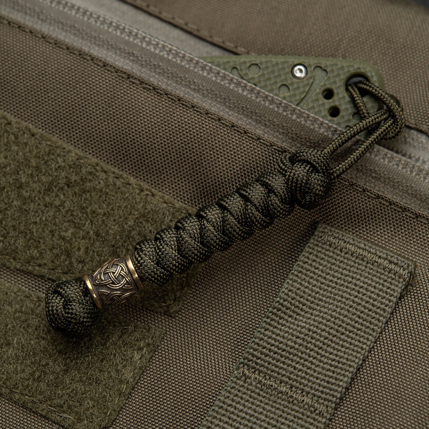 M-Tac Knife Lanyard Triquetra Olive