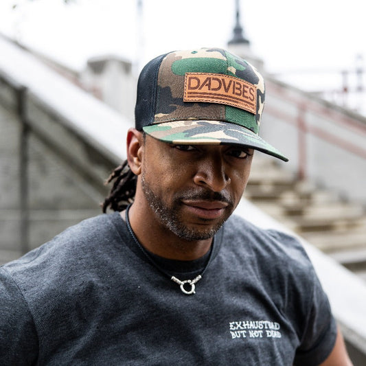 DadVibes Classic - Snapback (Green Camo/Black Mesh)