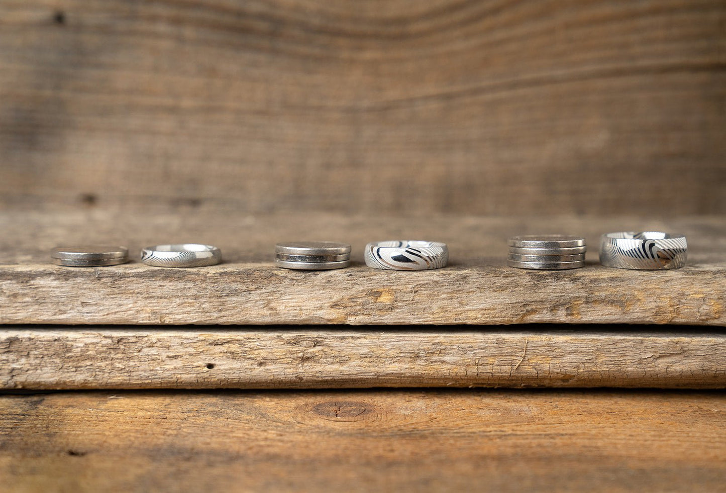 Wood Grain Damascus Steel Ring - Sterling Silver - 4MM