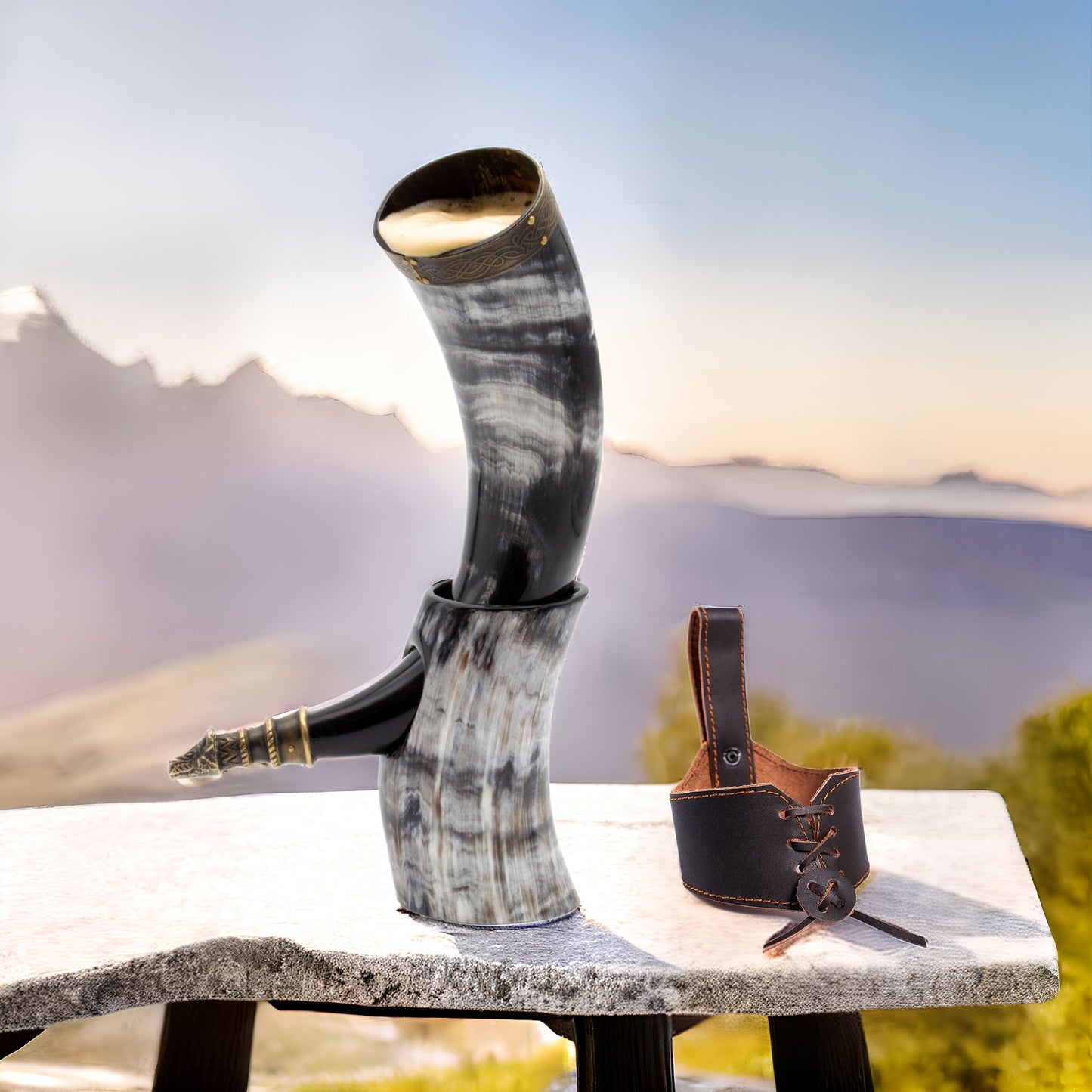 Curved Drinking Horn Bundle with Stand & Holster