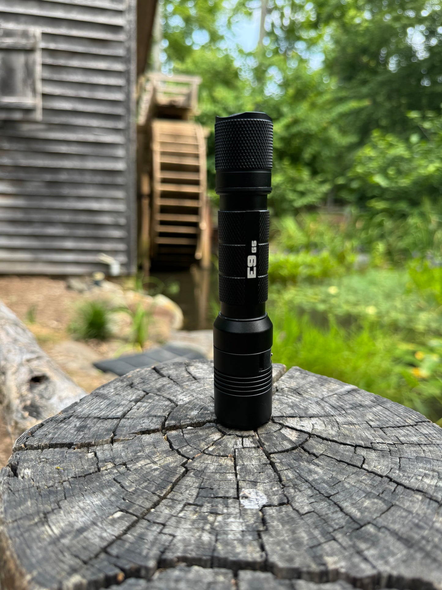 E9 GEN5 Long Throw- 3,000 Lumen Tactical EDC Flashlight