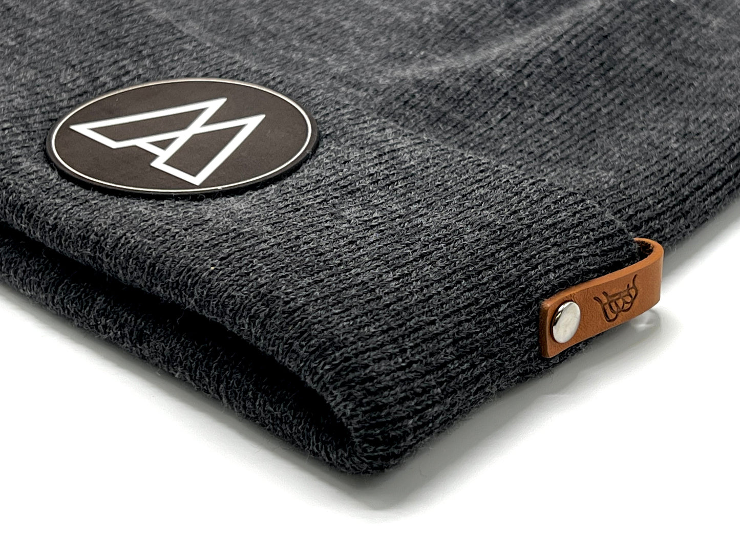 Artius Man Charcoal Beanie