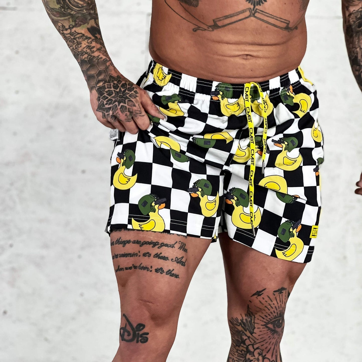 MEN'S PERFORMANCE TRAINING SHORTS V3 | 5.5" INSEAM | CHECKERED PATTERN TACTIDUCK