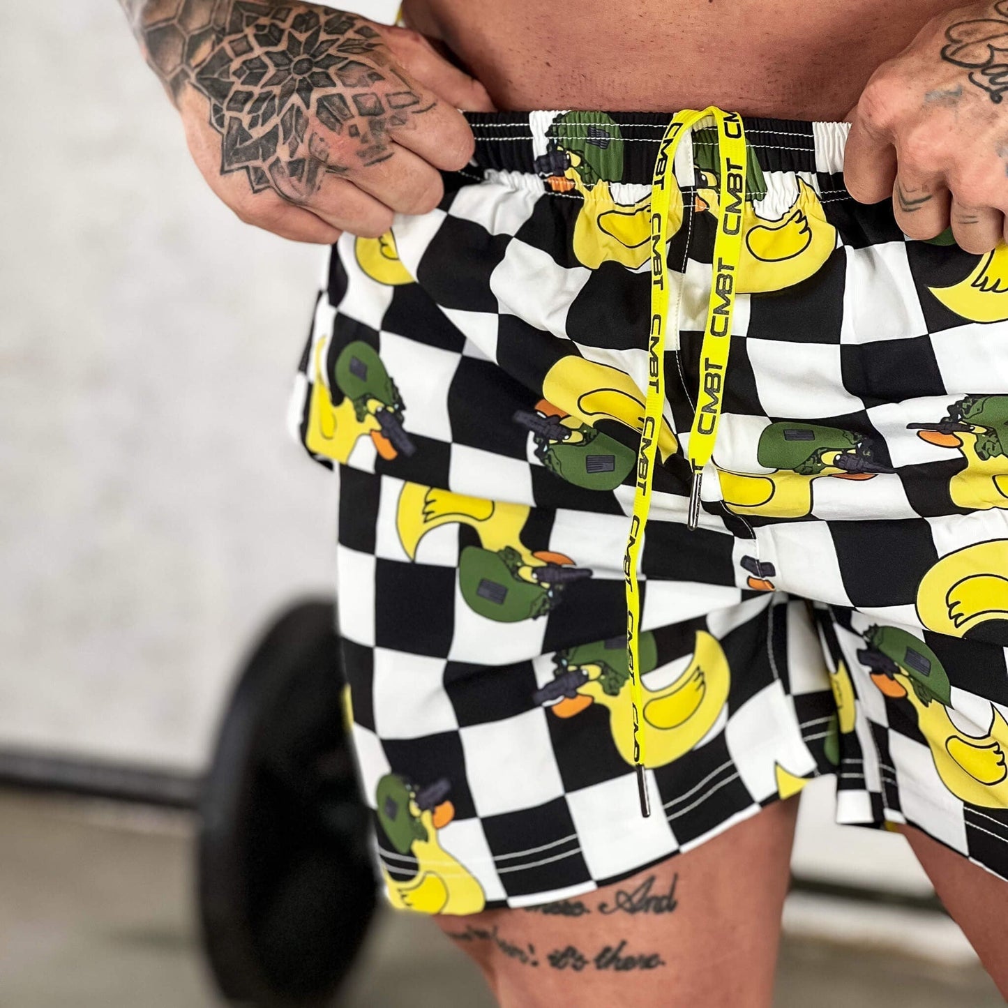 MEN'S PERFORMANCE TRAINING SHORTS V3 | 5.5" INSEAM | CHECKERED PATTERN TACTIDUCK