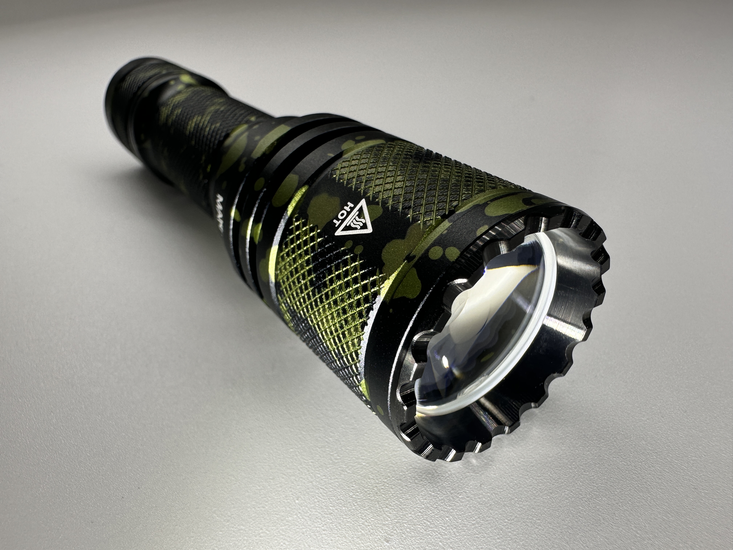 Limited Edition 33rd CountyComm Anniversary Light - Splash - Tactical Defender P16 Dual Switch / Acebeam® & Maratac® Collab Flashlight ( Flash Sale! )