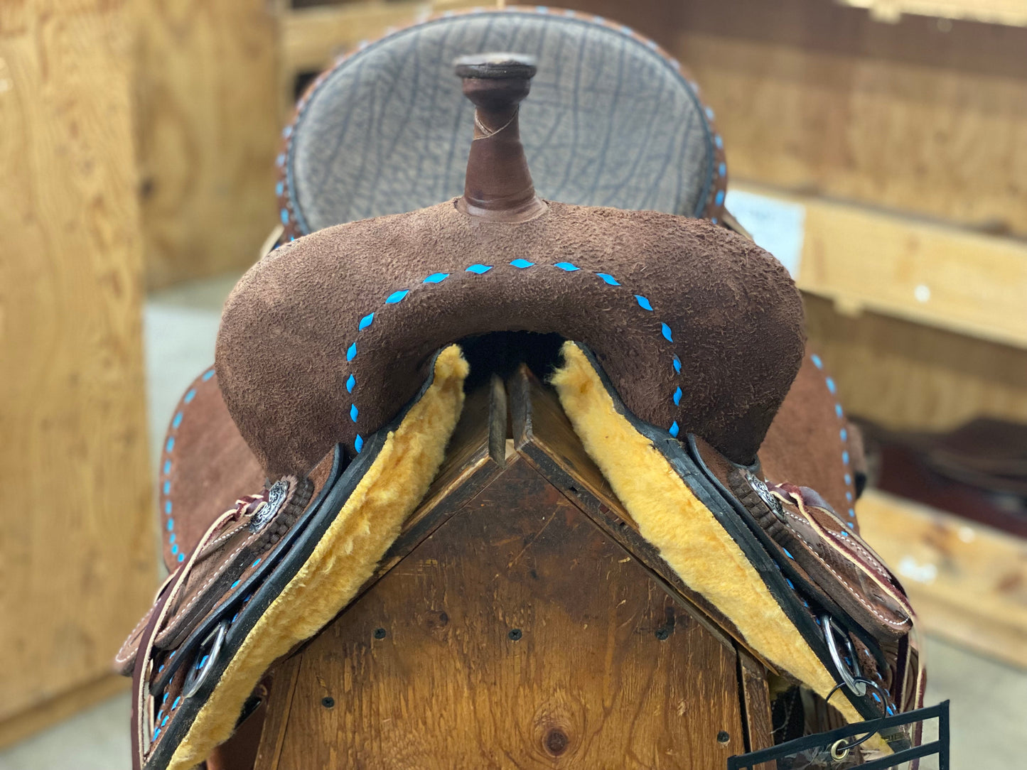 14.5" BuckStitched Barrel Racer