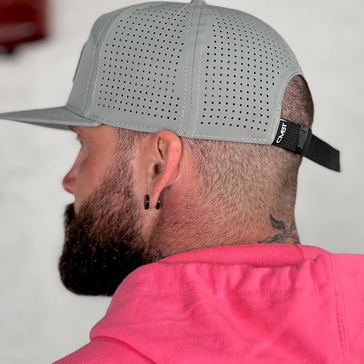 CMBT PRO PERFORMANCE HYBRID HAT