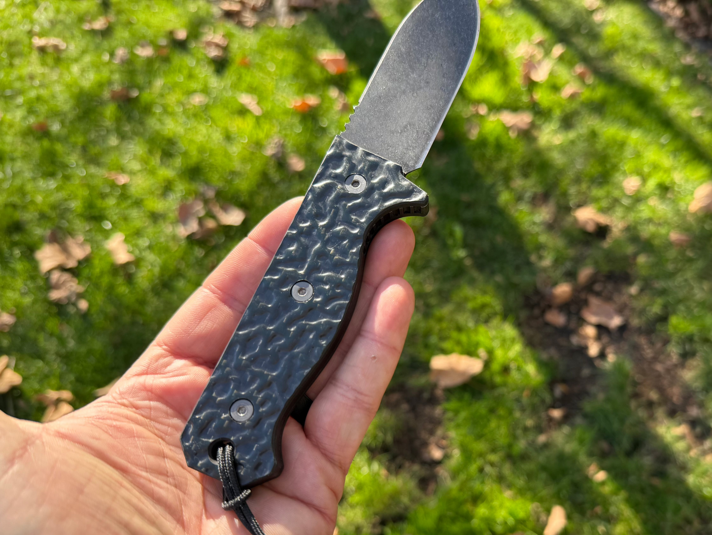 R4A - Ready 4 Action Knife / D2 Fixed Blade ( Contour-Tex Carbon Fiber Scales )