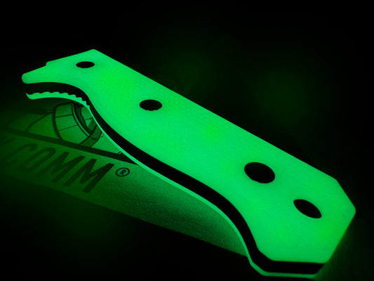 R4A - Ready 4 Action Knife / D2 Fixed Blade ( UGM GLOW Scales ) (( 48 HOUR SALE! ))