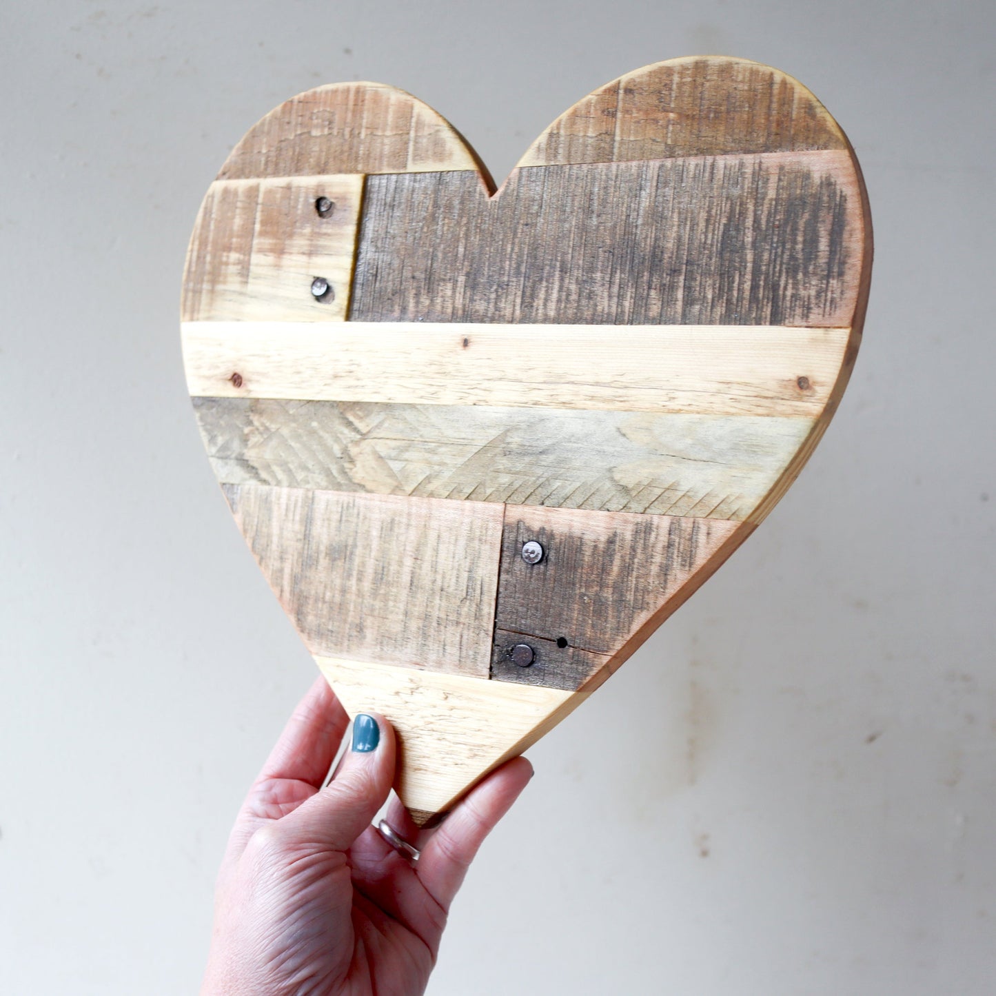 Reclaimed Pallet Wood Hearts