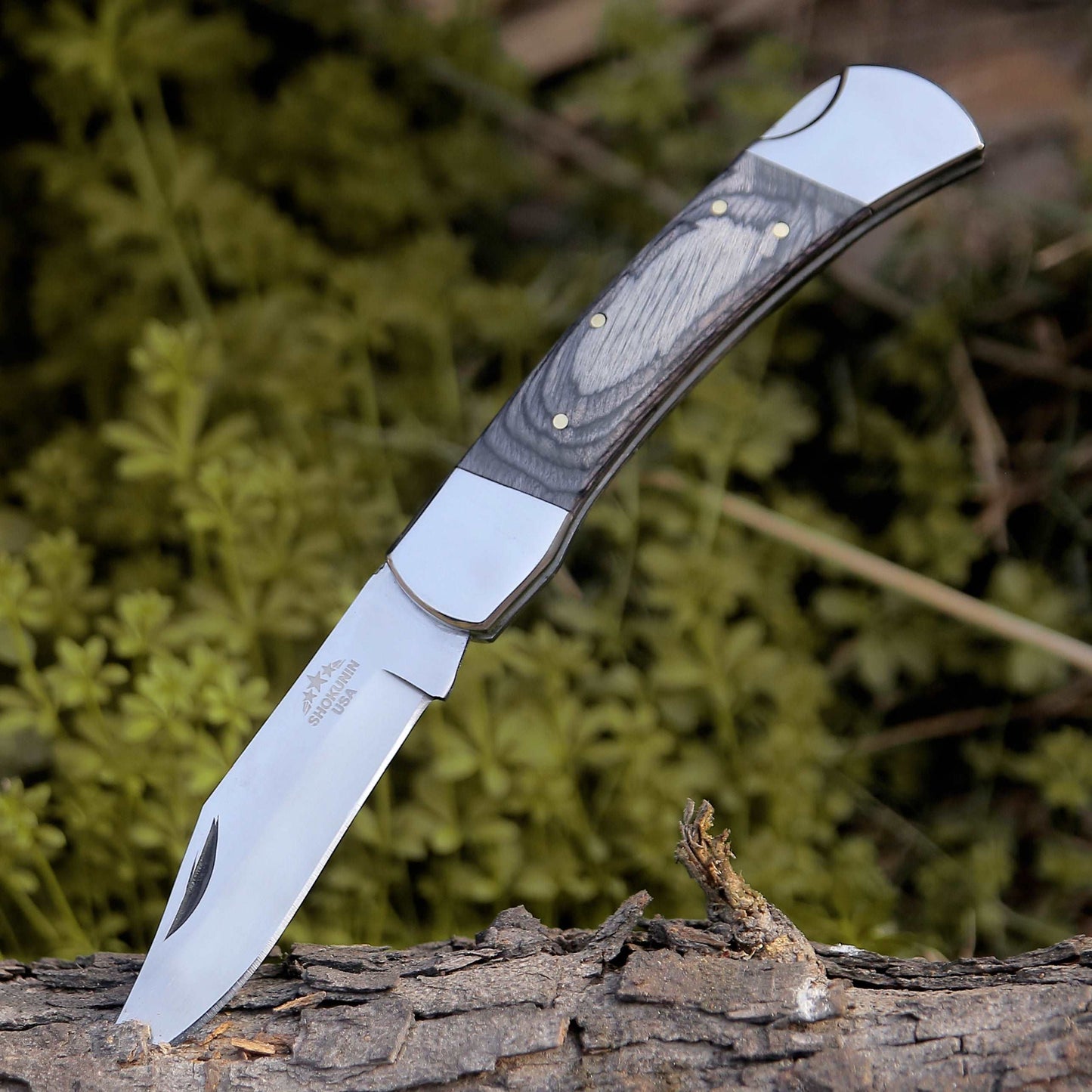 Buck Pocket Knife with Diamond Wood Handle