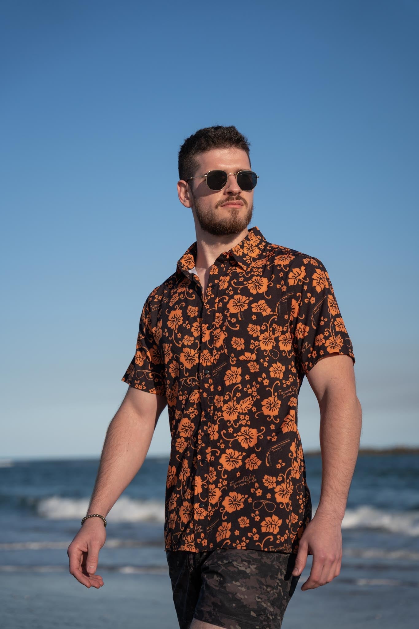 The Raoul Duke Button-up