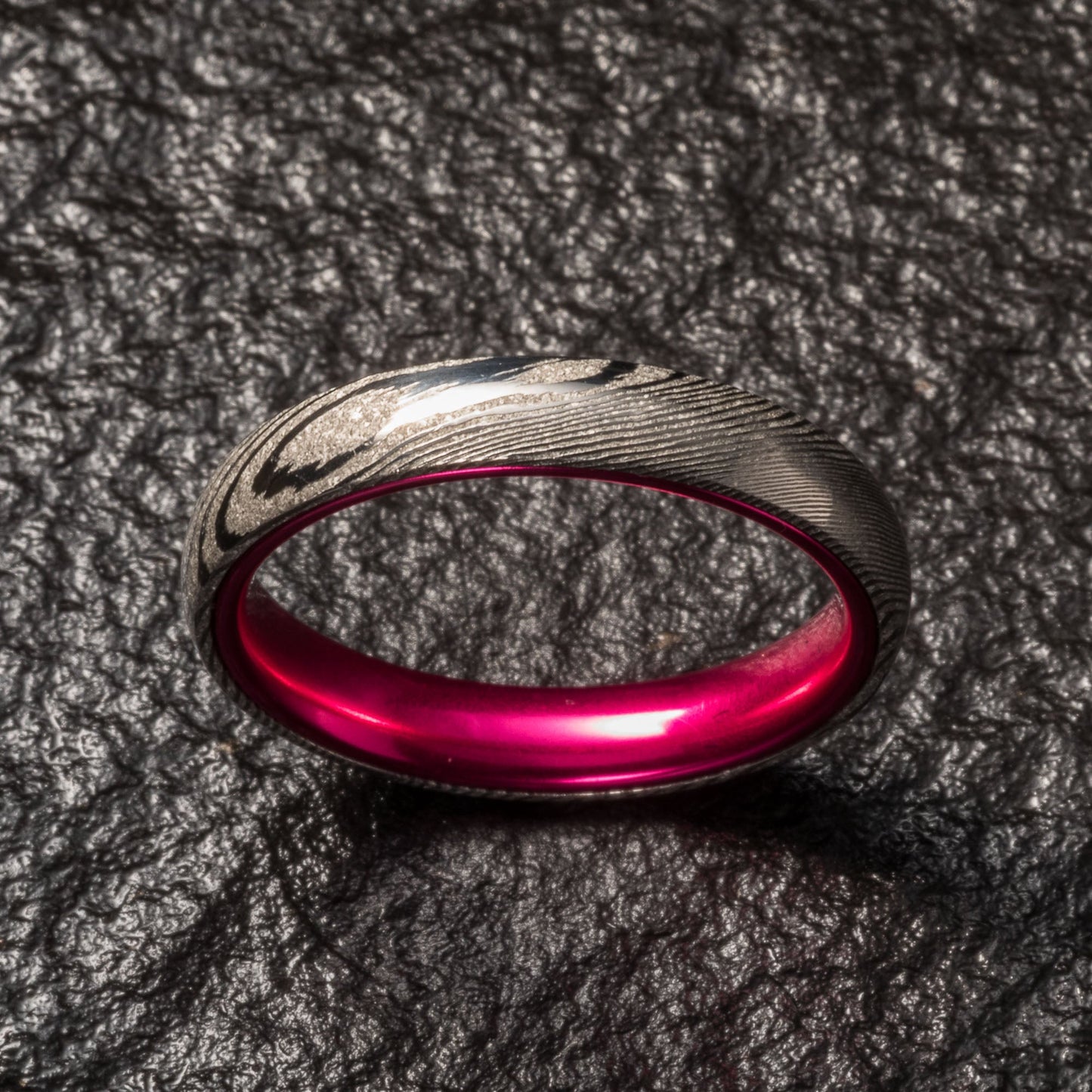 Wood Grain Damascus Steel Ring - Resilient Pink - 4MM