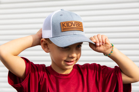 KIDVIBES Wordmark Patch KIDS SnapBack (Heather Grey/White)