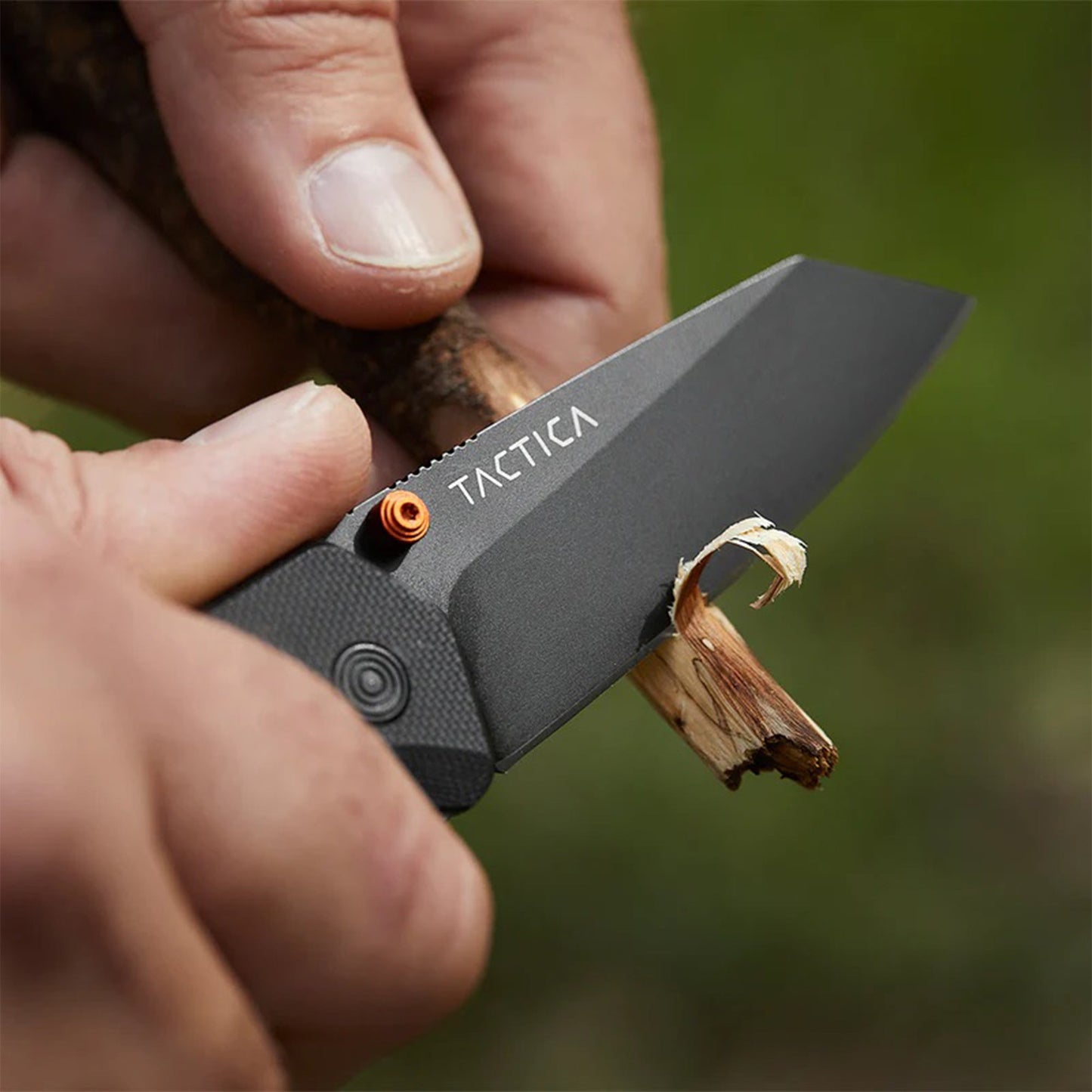 TACTICA K100 Pocket Knife