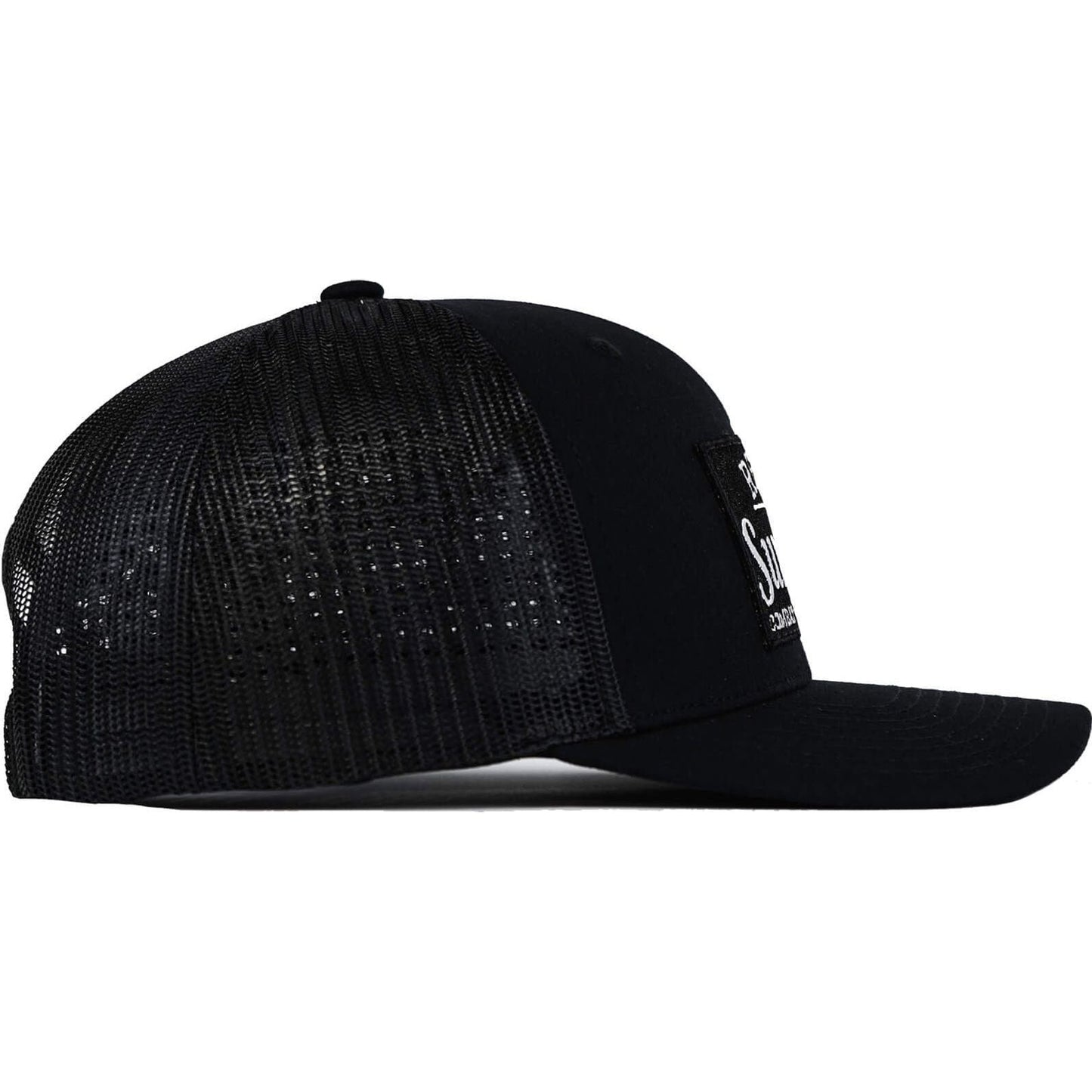 REFUSE TO SURRENDER BLACK/WHITE PATCH MID-PROFILE MESH SNAPBACK