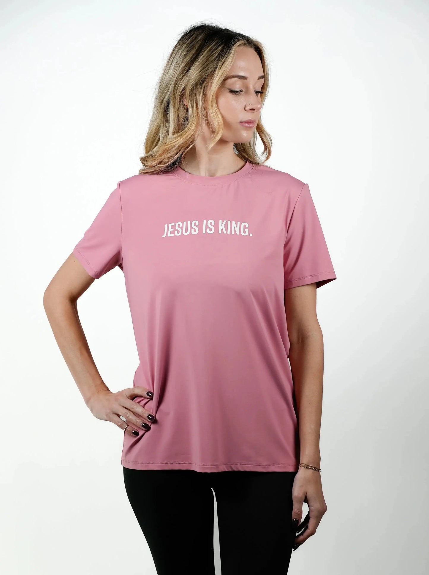 Women's Jesus Is King Performance Tee