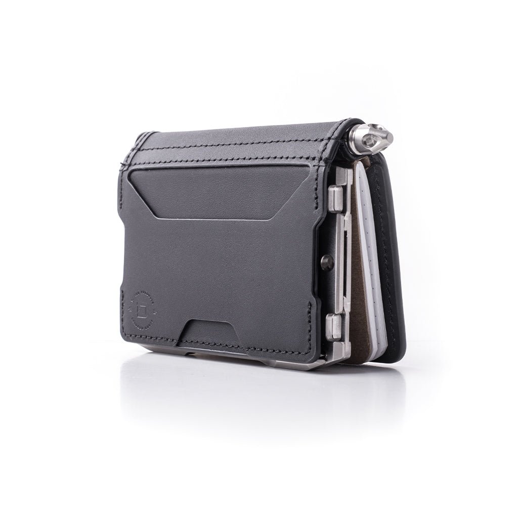 A10 ADAPT™ TITANIUM BIFOLD PEN WALLET