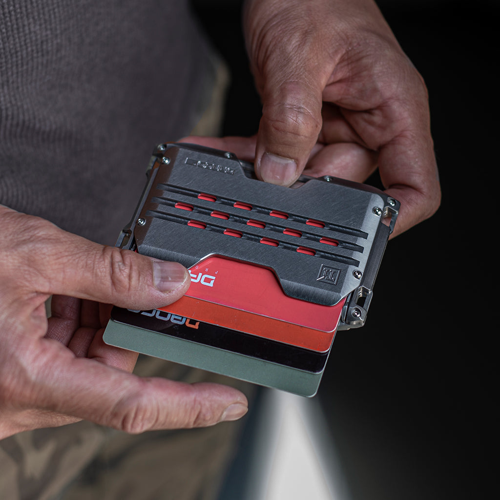 A10 ADAPT™ TITANIUM WALLET