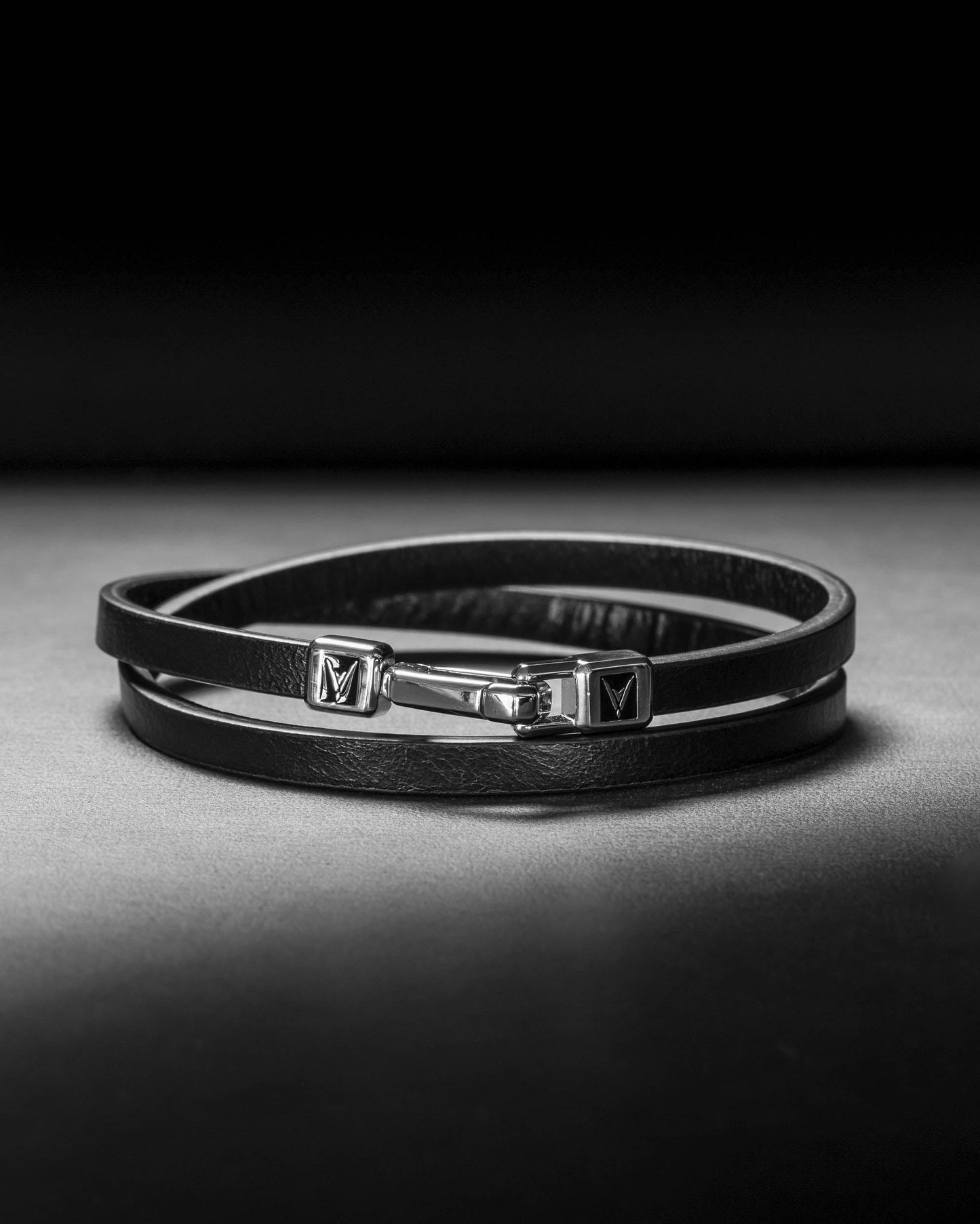 The Hitch - Black/Silver