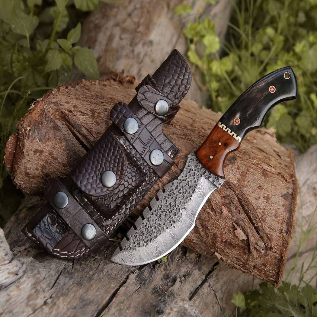 Crest Damascus Tracker Knife with Exotic Rose Wood and Horn Handle