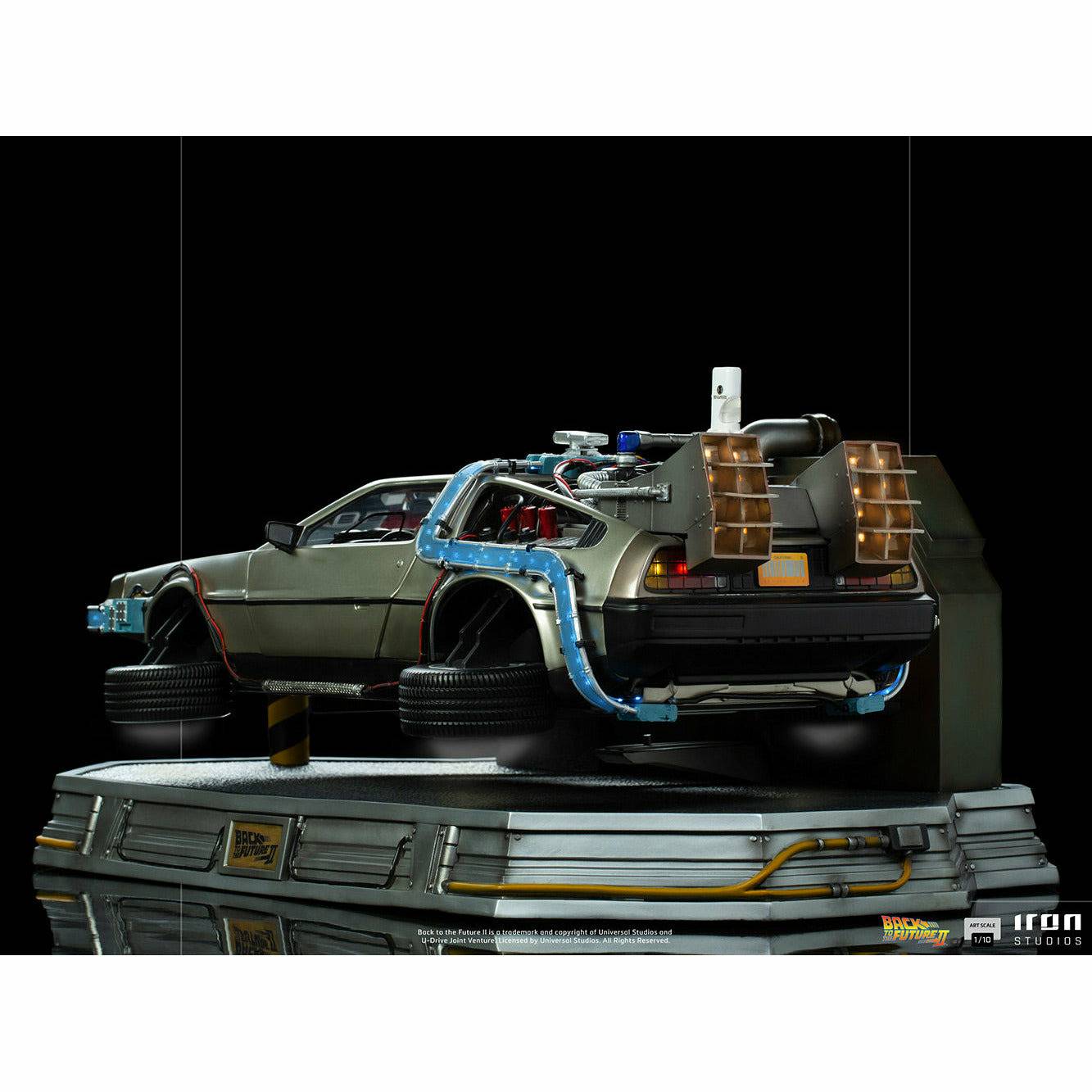 Iron Studios Back to the Future Part II DeLorean (Regular Version) 1:10 Scale Statue