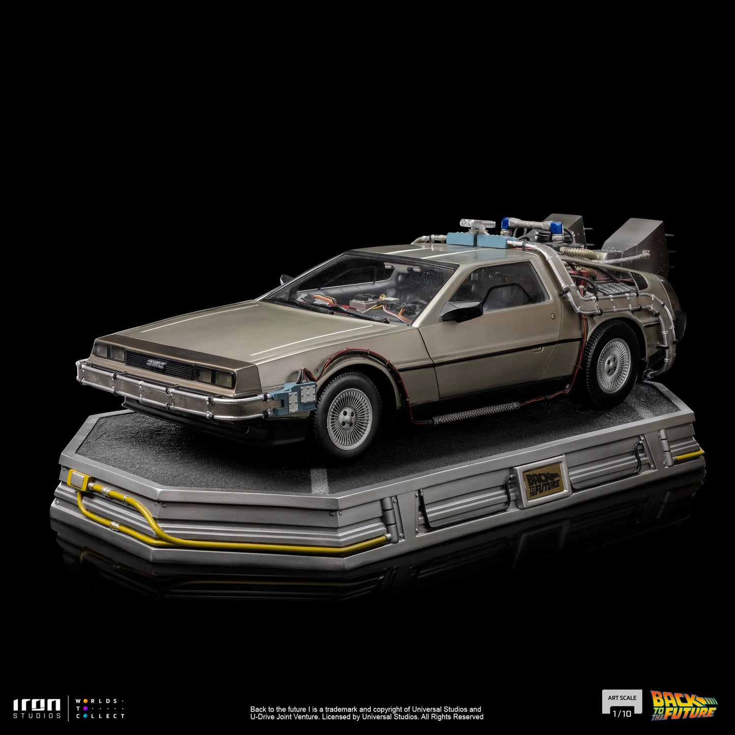 Iron Studios Back to the Future DeLorean 1:10 Scale Statue