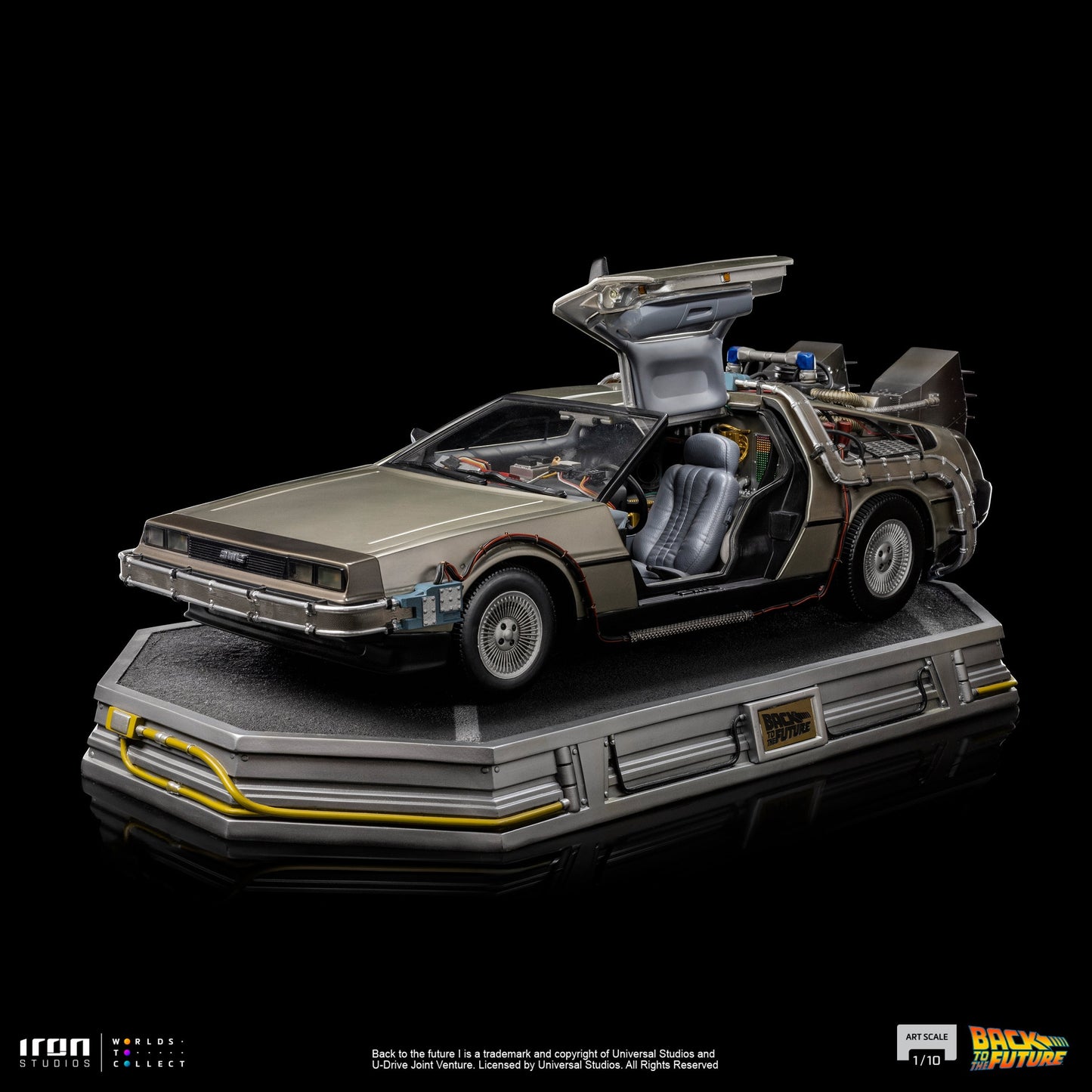 Iron Studios Back to the Future DeLorean 1:10 Scale Statue